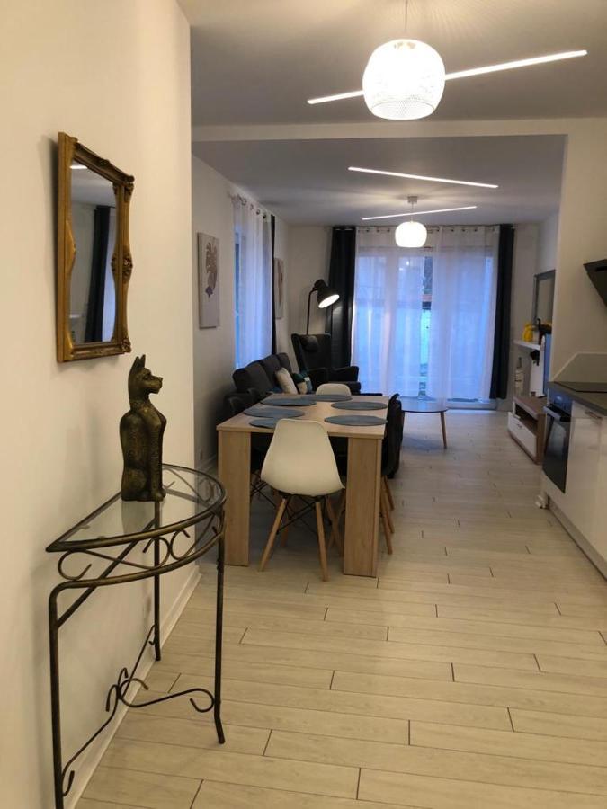 Alsacian Home - Old Town Cosy Apartments 콜마 외부 사진